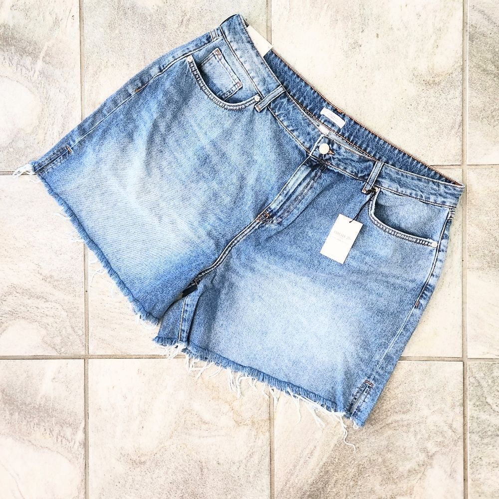 F21 NEW Distressed Stretchy 90s Y2K Jean Shorts, 16 NWT